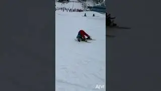 The CUTEST Skiing Fail😂😍 #shorts #fails