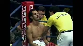 Gregory Clark vs. Brown Bongo. South African Super Welterweight Title.  1991.