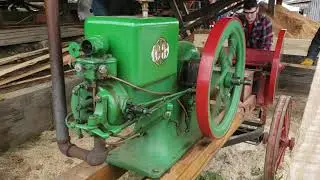 Ihc hit miss engine
