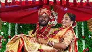ఆది దంపతులు #actordoctor #nellore #bestcouple #marriage #wedding #weddingdress #couples #couple #om 