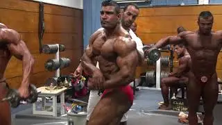 Asia bodybuilding backstage, bodybuilders from UAE, Iran and Srilanka