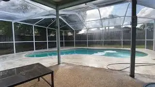 Pool Cage Cleaning