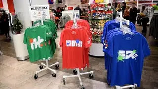 Splatoon x Pok&eacute;mon Splatfest T-shirts at Nintendo NY [Splatoon 3]