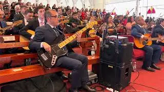 Coros Unidos - Tan Triste y tan Lejos - Bass