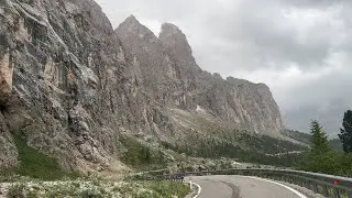 Driving from Cortina d'Ampezzo to Ortisei (Dolomites - Italy) [4K UHD]