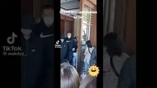 я и моя самооценка во сне:😂