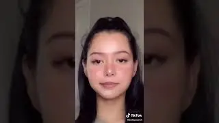 Bella Poarch   (Face zoom)