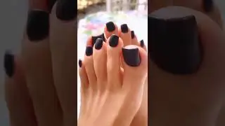 SIZZLING Summer Nails with Black-Toe Polish That POPS!