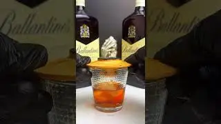 Smooth Ballantine&rsquo;s Whiskey Pour