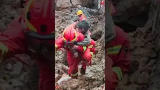 Heroes rushing into the flames🔥#Firefighters #FirefighterLife#FirefighterHeroes #firerescu