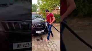 SUMIT COOL DUBEY🥰 #shorts #viral #viralvideos #xuv500 #carwash #youtube #car @PrankSumitCoolDubey