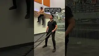 How to Use the Battle Ropes Correctly