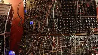 First patch MOTM 480 Yamaha CS80 style filter.  5U Modular Synth MU. 