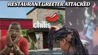 Чернокожие женщины напали на официанта в ресторане Chili's после спора о времени ожидания в Чикаг...