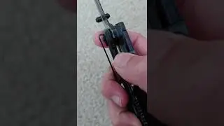 Vkarisma- Into the wild- how to close the knife- linear lock