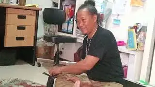 pijat urut bersama mbah gelung di sekretariat rt008/011