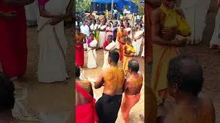 പലരും ഇന്നേ വരെ കാണാത്ത ചില ആചാരങ്ങൾ 🥰തെയ്യത്താ തക തെയ്താ&rsquo; &ldquo;അമ്മ ദേവിയ്ക്ക് തവിടും നിവേദ്ധ്യവും
