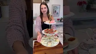 Сэндвичи к полуденному чаю ко Дню матери🌷 Рецепт в комментариях! #видеорецепта #послеполуденныйчай