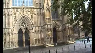 Stuart at York Minster 28-9-10.MP4