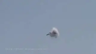 INCREDIBLE SUPERSONIC F/A 18 HORNET SONIC BOOM CLOUD CONE
