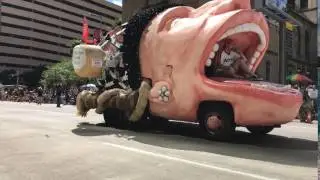 Houston Art Car Parade | Axiom Creative Energy