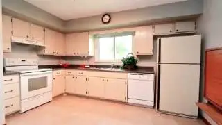 1323 Cranwood Sq  Columbus, OH 43229