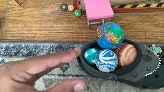 Marble race Ep.1 ￼(Marbles vs Planets and The Random Hands)