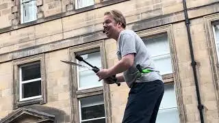 Street Juggler/Comedian in Old Town, Edinburgh