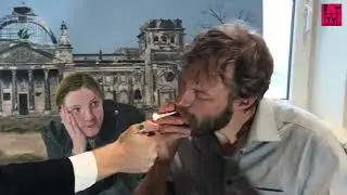 Douwe Dijkstra en de sneue vertoning | Necropop on the road 5 | Kunst und Tod - Michiel Frielink