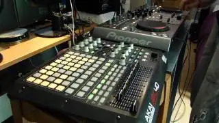 Pioneer DDJ-T1 и Akai APC 40 &mdash; OSC. Демо