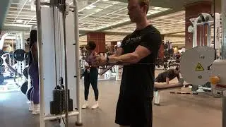 Pallof Press [Core Exercises for Table Tennis]