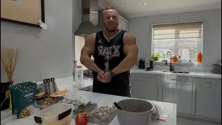 BRITISH HEAVYWEIGHT BODYBUILDING CHAMPION GROWING NUTRITION, TRAINING AND PED UPDATE