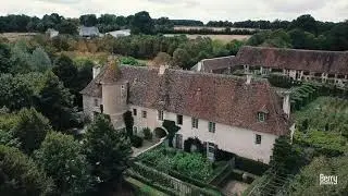 D&eacute;couvrez le Prieur&eacute; Notre dame d'Orsan &agrave; Maisonnais vu du ciel