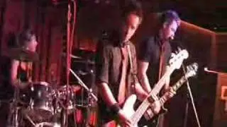 Vocation - Please Don't Leave Me Now (Live @ Keller Klub)