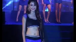 Pratyusha walks the ramp - Bollywood Country Videos