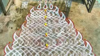 Day11vlogPongal work #pongalkolam#kolam #margazhirangolikolam#ytshorts #shortsfeed#shorts#shortvideo