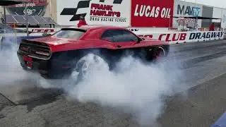 1/4 Pass SRT 392 on Drag Radials