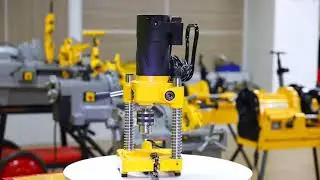 KC114 Pipe Hole Cutter 360 &deg; Display