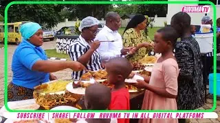 🔴 RC RUVUMA ASHEREHEKEA MWAKA MPYA KWA KULA CHAKULA NA WATOTO WENYE UHITAJI