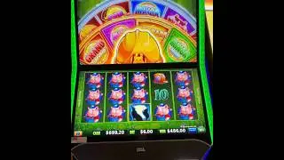 INSANE $648 WIN LINE PAY🐷🔥 Huff n&rsquo; Puff Even More Hard Hats #casino #slot #jackpot #gambling