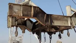 Heavy equipment lifting by crane#equipment #crean  #gas #oilindustry #kuwaitview #well  #machine