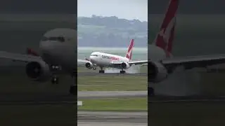 Qantas freight 767 landing at Auckland Airport ￼