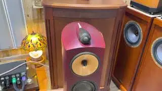 B&W 804 Nautilus + Accuphase E-560 Class A / 30w