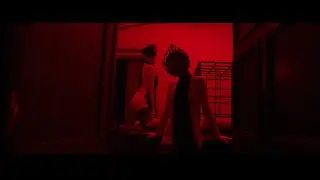 SHE PLEASURES HERSELF - RUN [ LATEX ]