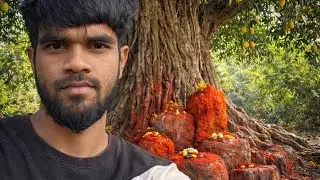 आंब्याखाली वसलेला पुरातन देव 🙏🌳