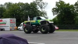 American Speedfest 2013 Monster Truck Jumps Cars.