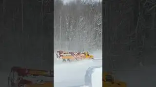Heavy wreckers arriving on scene of a 30+ car pileup Jan 27, 2026 #pileup #crash #miwx #greatlakes