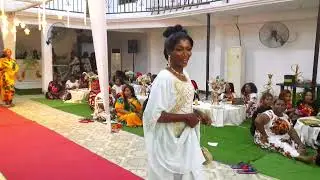 TAZAMA JINSI IDDAH BEAUTY ALIVYOINGIA KWE YE BIRTHDAY YAKE
