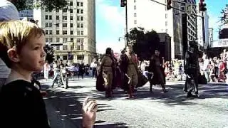 DragonCon2010-Parade-Part1.mov