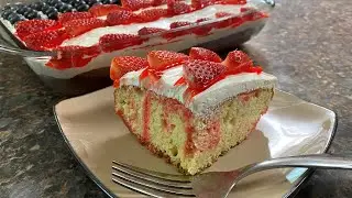 Jello Flag Cake - Patriotic Holiday Dessert!